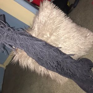 Shingle over the knee boots